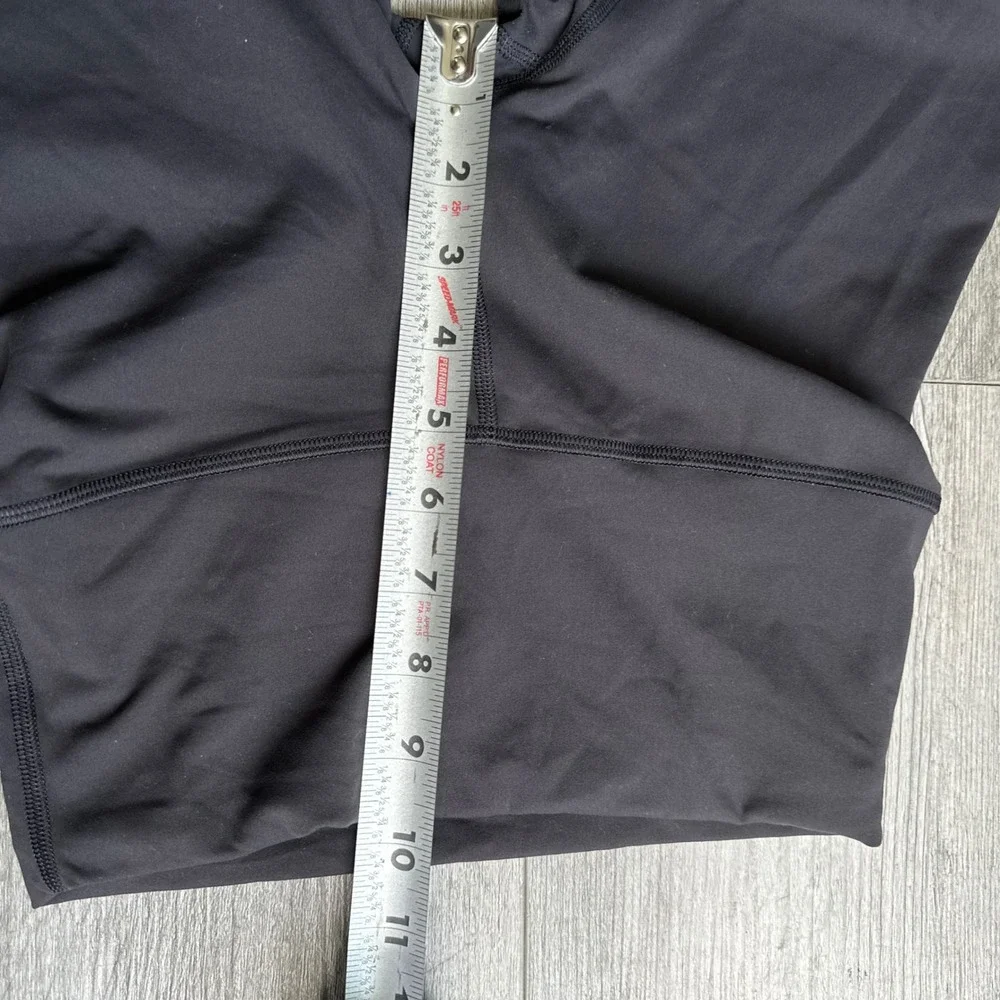 Lululemon Black Align Capri Leggings 4 23